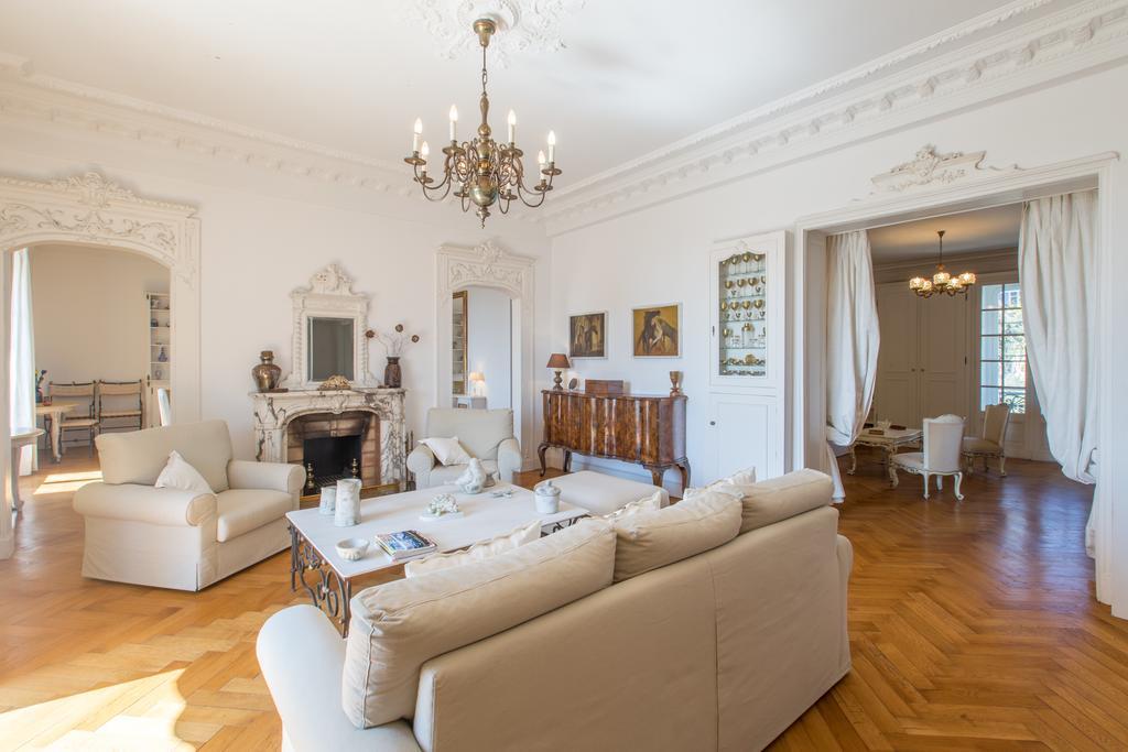 ניס Villa Lotus Penthouse By Ivillamia Com מראה חיצוני תמונה