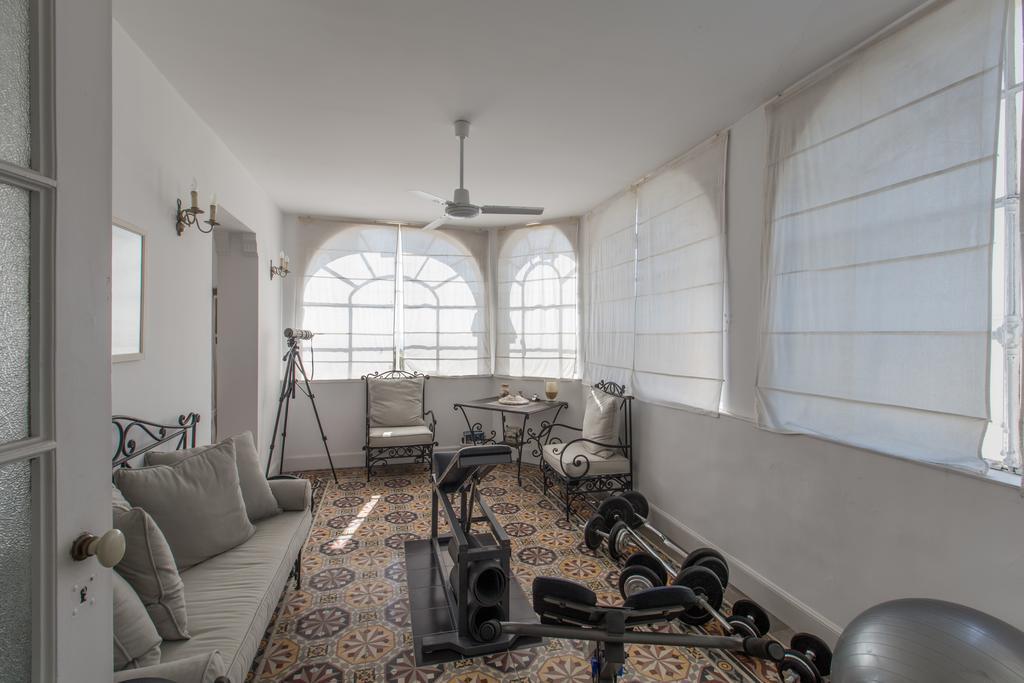 ניס Villa Lotus Penthouse By Ivillamia Com מראה חיצוני תמונה